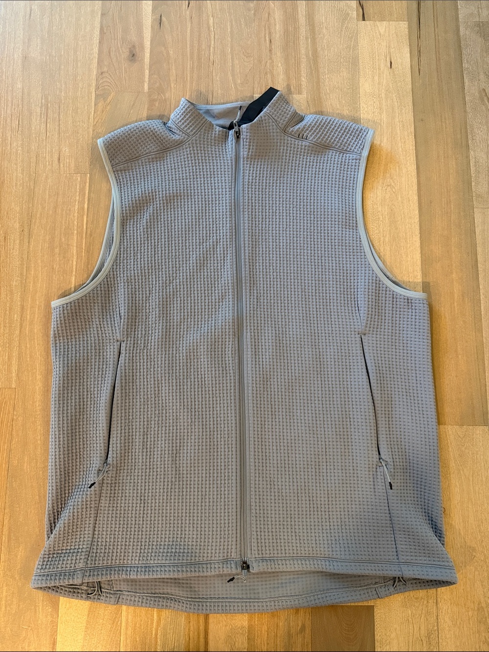 Lululemon Athletics Light Gray Waffle-Knit Zip Vest